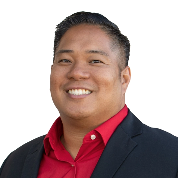 A headshot photo of Jeff Pabustan.